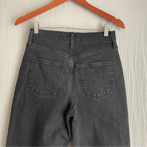 Women's High-Rise Vintage Straight Jeans - Universal Thread Black 2/26 - Picture 8 of 11
